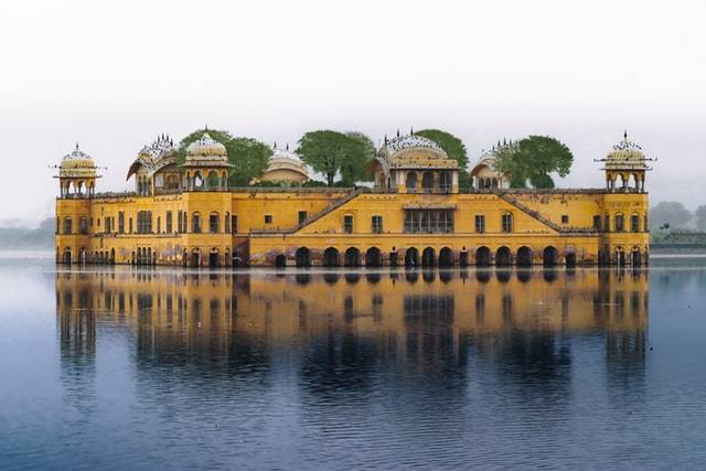 History About Jal Mahal