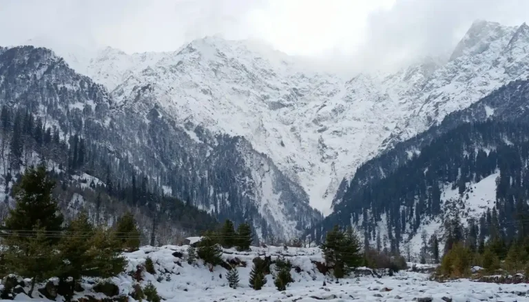 Discover the Enchanting Solang Valley