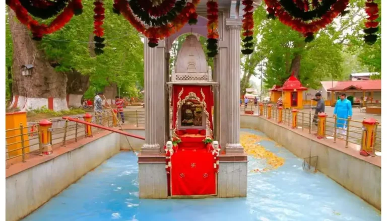 Khir Bhawani Temple Kashmir